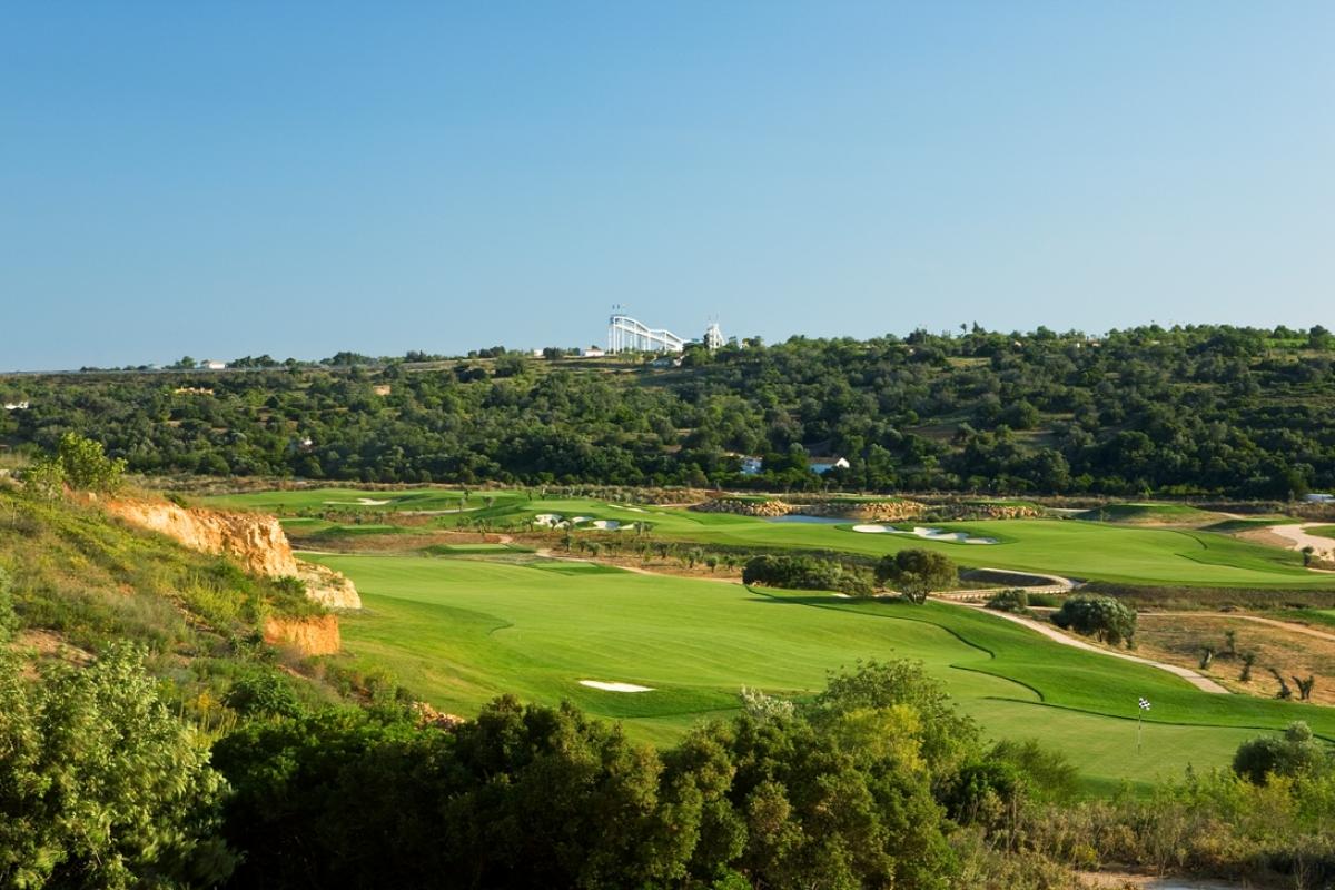 Amendoeira Faldo Course