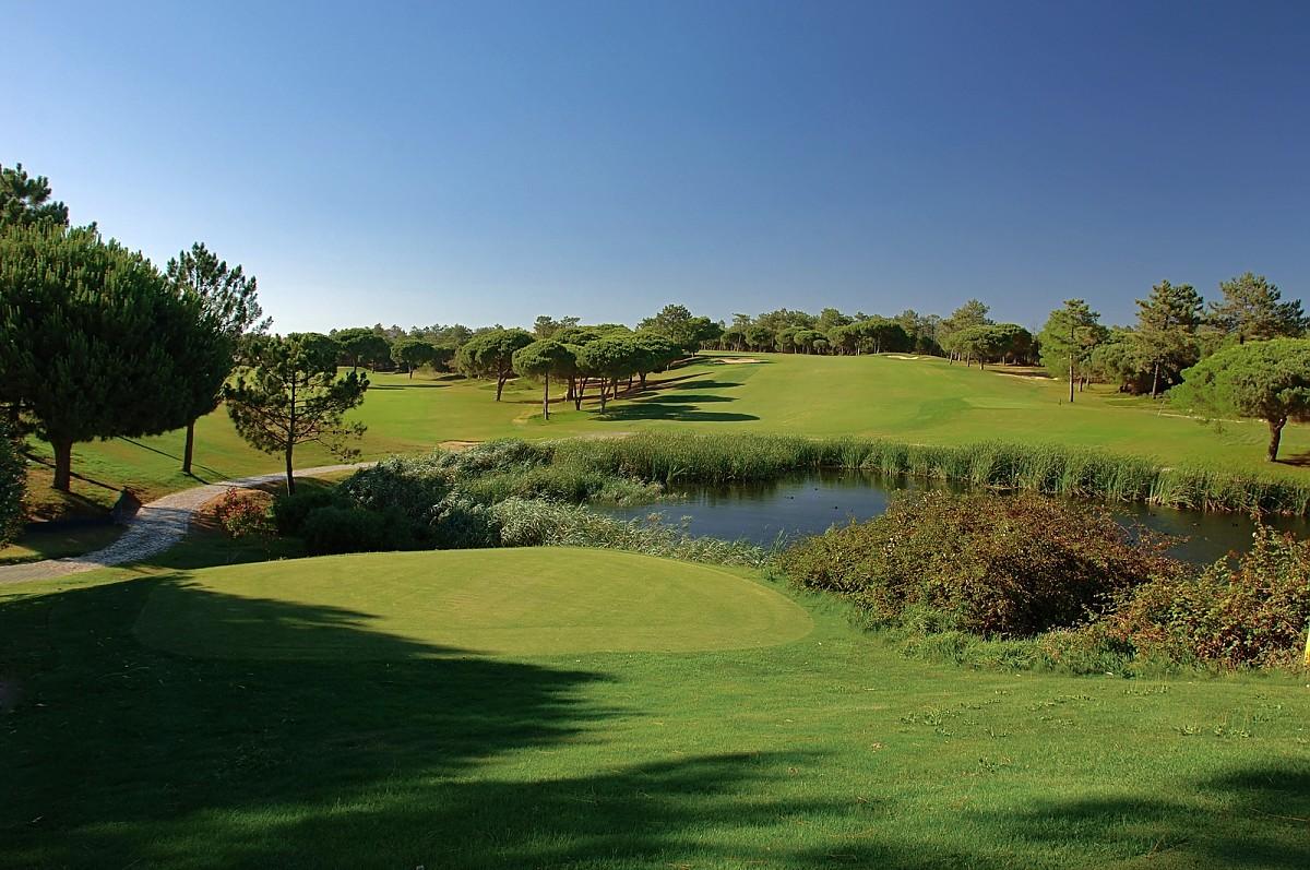 San Lorenzo Golf Course, Dona Filipa Hotel