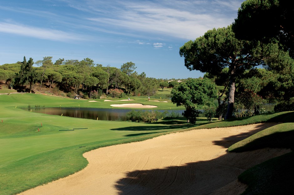 San Lorenzo Golf Course, Dona Filipa Hotel