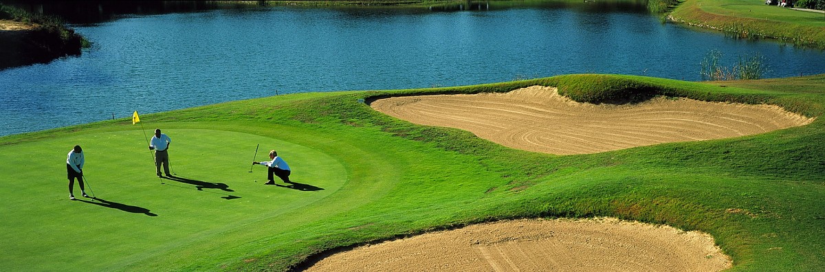 Quinta do Peru Golf Course